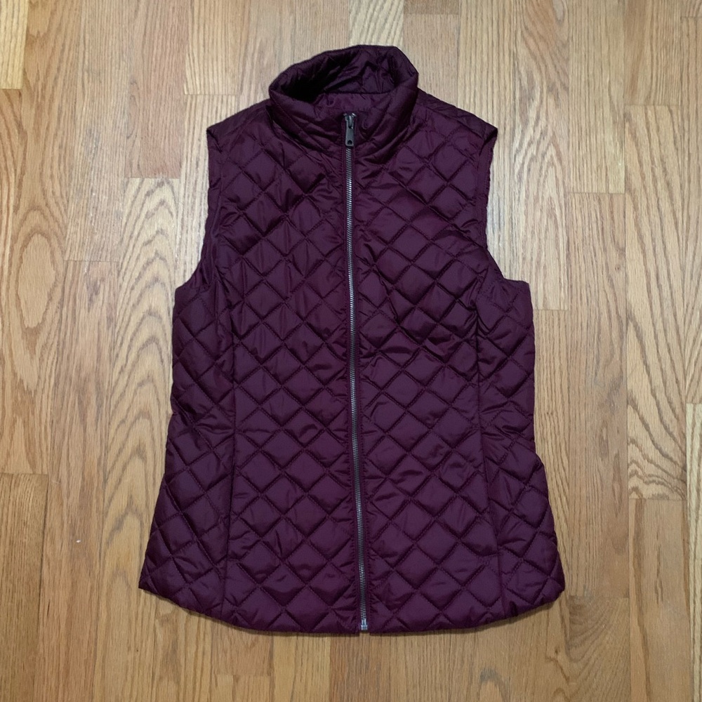 Banana Republic lightweight Quilted Vest